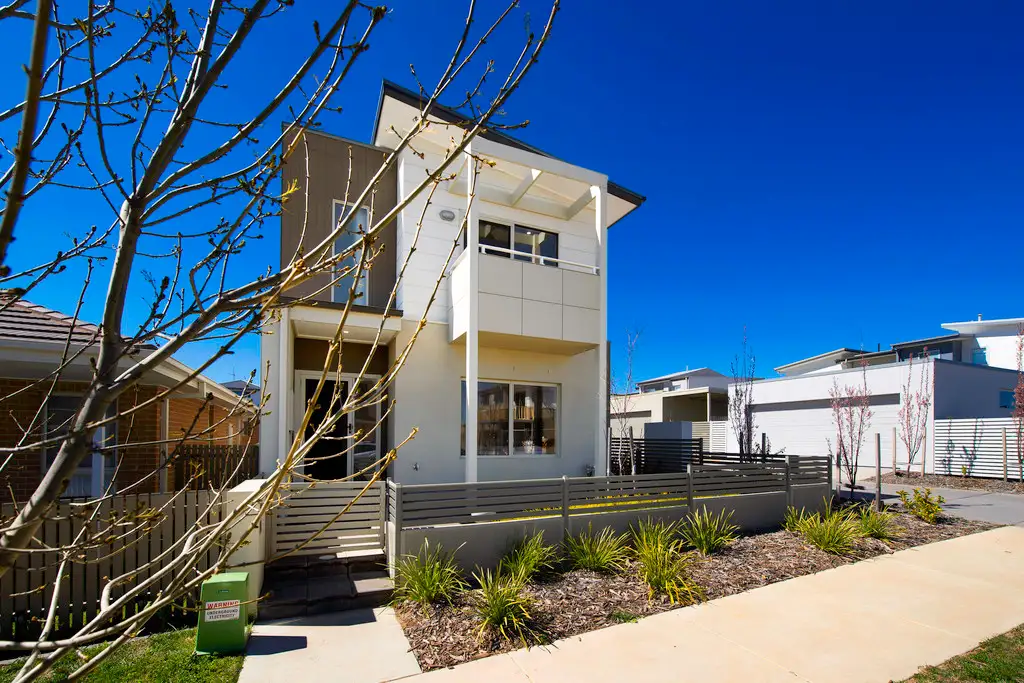 Main view of Homely house listing, 4 Mowle St, Googong NSW 2620