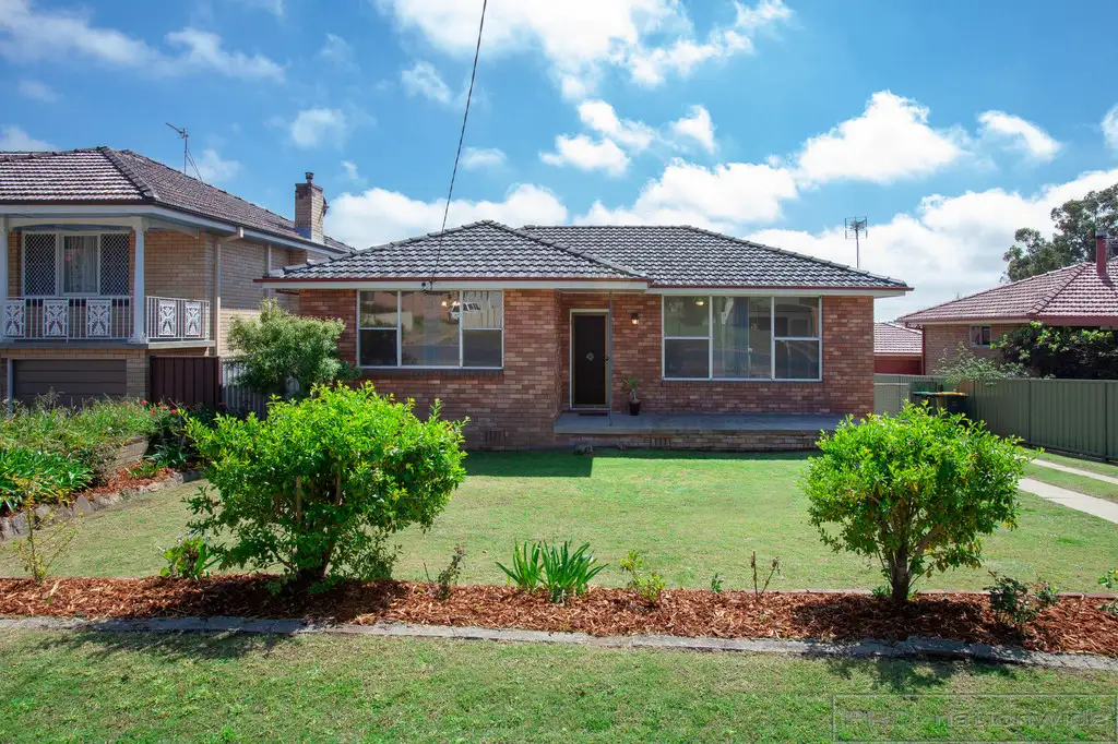 Main view of Homely house listing, 40 Robert Street, Tenambit NSW 2323