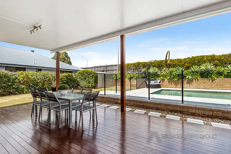 Second view of Homely house listing, 38 Utah Place, Parkinson QLD 4115