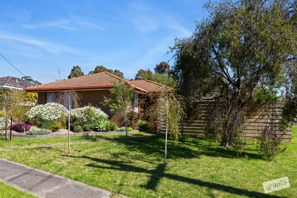 Main view of Homely house listing, 28 Lindsay Street, Drouin VIC 3818