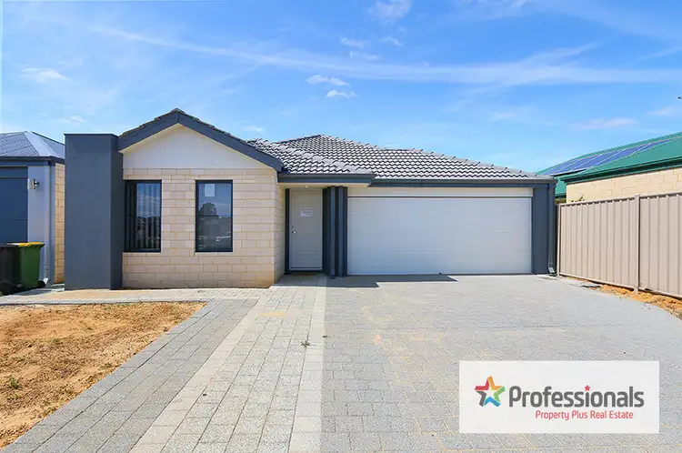 Second view of Homely house listing, 64 Cumbine Loop, Martin WA 6110