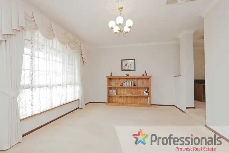 Sixth view of Homely house listing, 4 Inglis Place, Willetton WA 6155