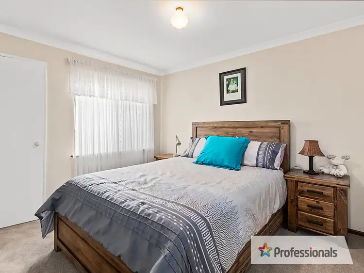 Sixth view of Homely house listing, 39 Kittyhawk Grove, Geographe WA 6280