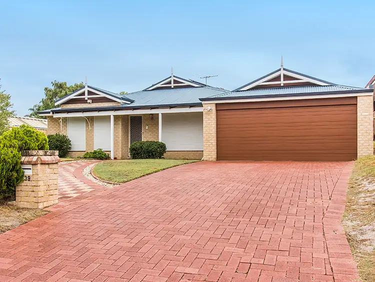 139 Harpenden Street, Huntingdale WA 6110
