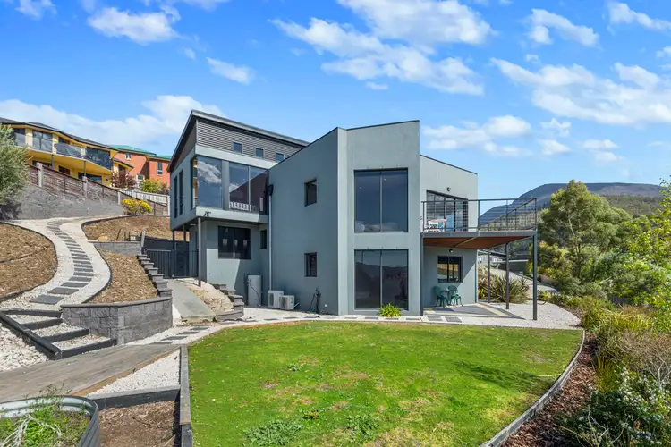 24 Shirley Boulevard, Lenah Valley TAS 7008