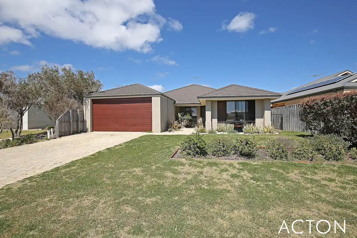Main view of Homely house listing, 253 Peelwood Parade, Halls Head WA 6210