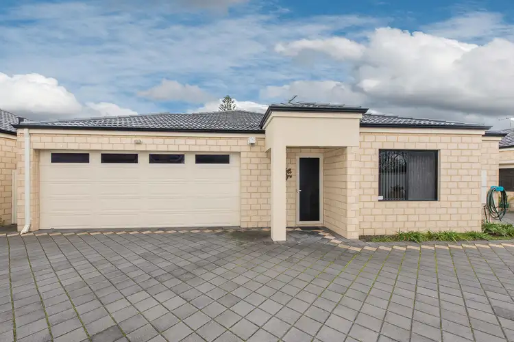 26B Thorpe St, Morley WA 6062