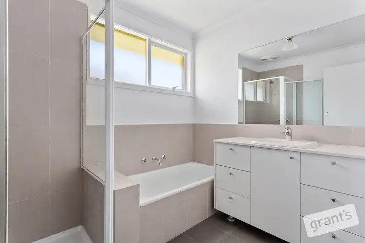 Fifth view of Homely house listing, 2 Pendula Court, Narre Warren VIC 3805