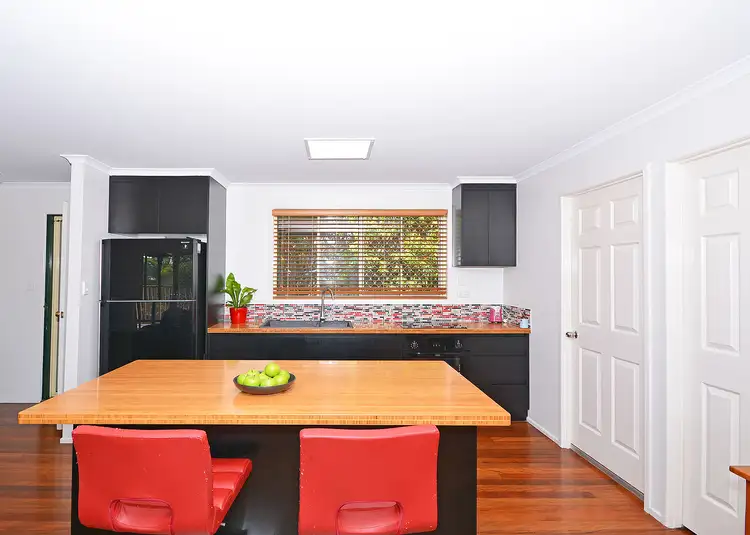 Second view of Homely house listing, 44 Waigani Avenue, Kawungan QLD 4655