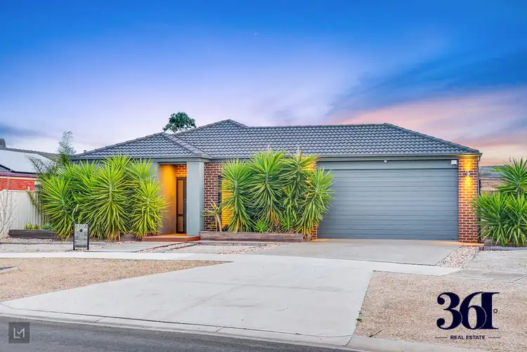 339 Centenary Avenue, Melton West VIC 3337