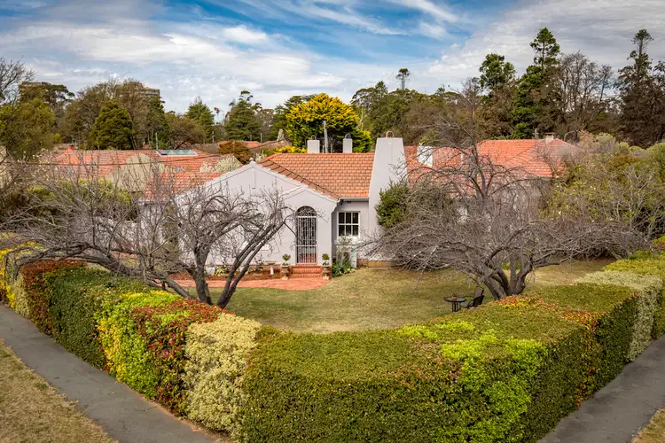 Main view of Homely house listing, 2 Belmore Gardens, Barton ACT 2600