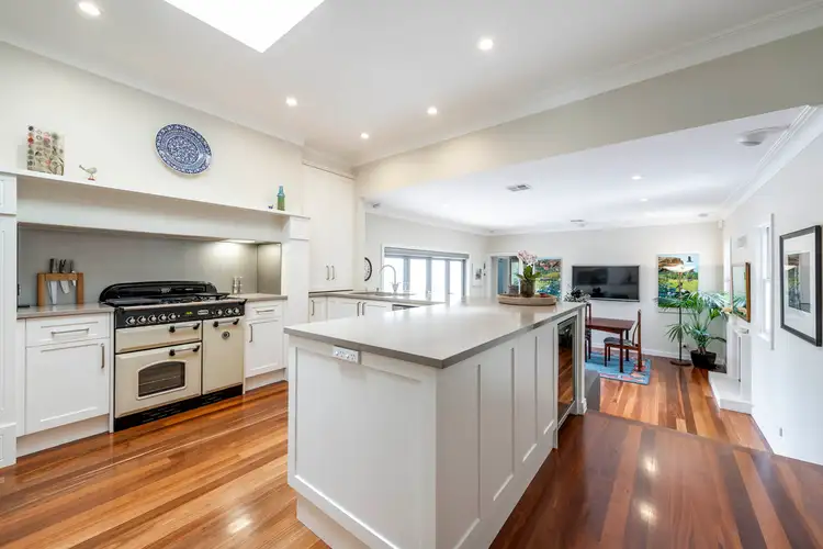 Fourth view of Homely house listing, 2 Belmore Gardens, Barton ACT 2600