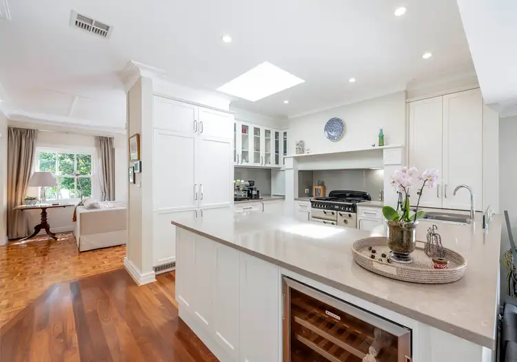 Fifth view of Homely house listing, 2 Belmore Gardens, Barton ACT 2600