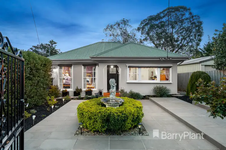 5 Bartlett Avenue, Croydon VIC 3136