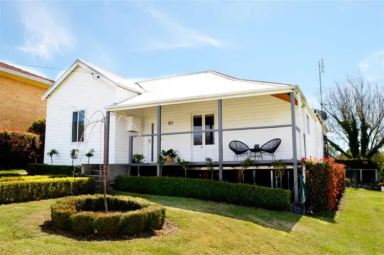 83 Broughton Street, Tumut NSW 2720