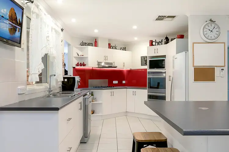 Sixth view of Homely house listing, 10 Berno Court, Parafield Gardens SA 5107
