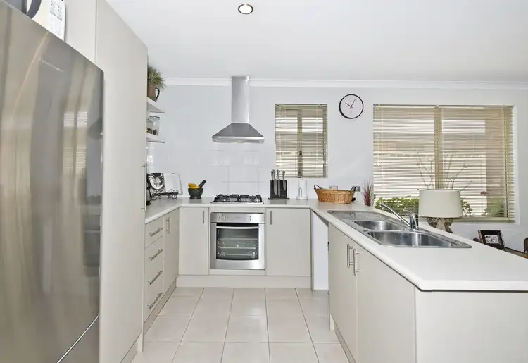 Fourth view of Homely house listing, 10 Sandy Terrace, Singleton WA 6175