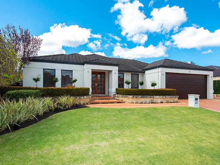 12 Burnside Terrace, Canning Vale WA 6155