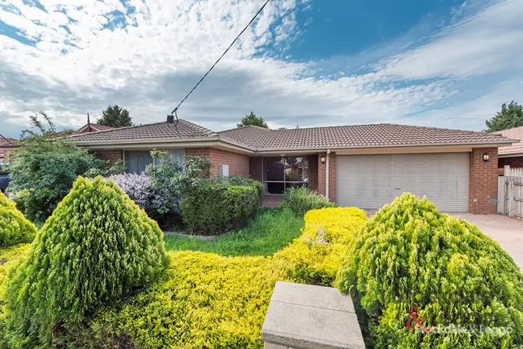 67 Yarcombe Crescent, Craigieburn VIC 3064