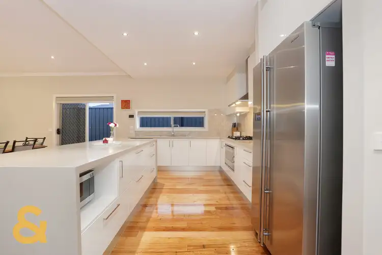 Fifth view of Homely house listing, 8 Macaulay Drive, Craigieburn VIC 3064