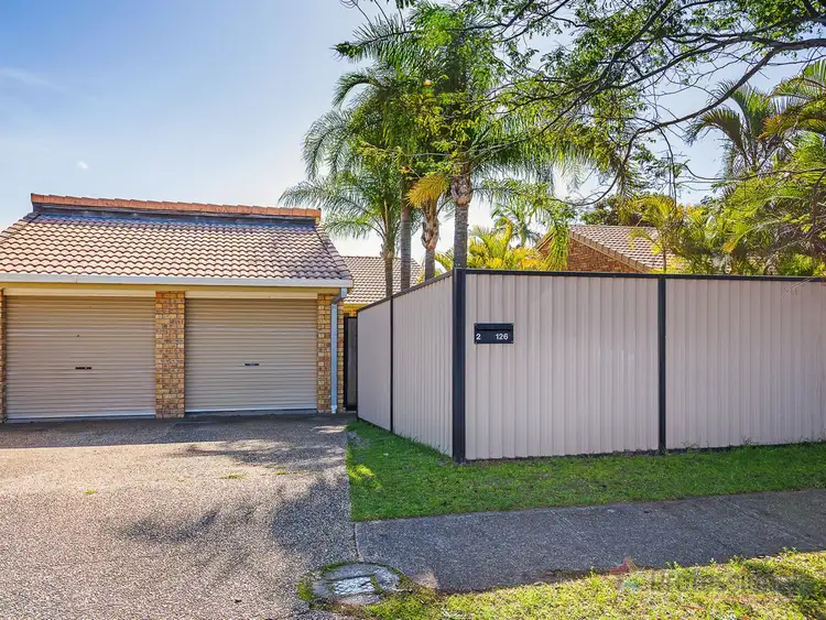 2/126 Oxley Drive, Paradise Point QLD 4216
