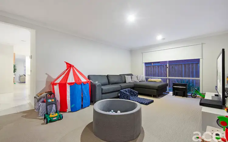 Fifth view of Homely house listing, 22 Pintail Close, Williams Landing VIC 3027