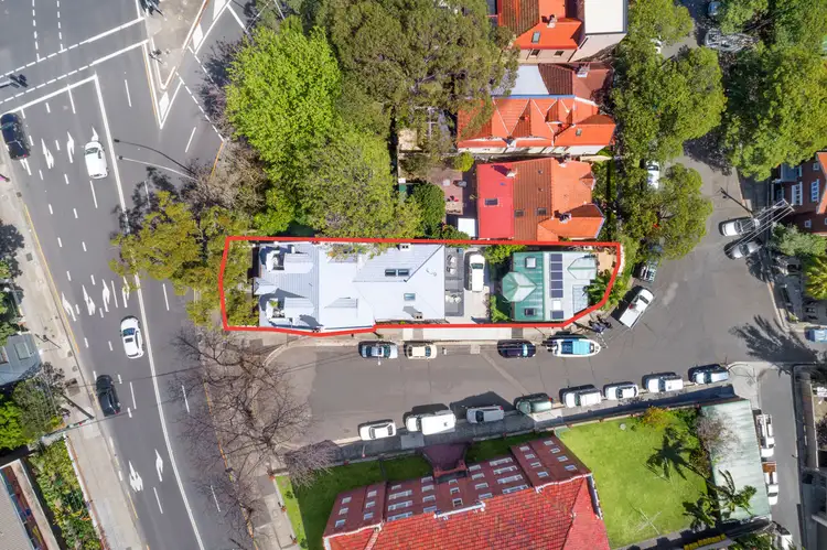 76 Old South Head Road (Enter via Fern Place), Woollahra NSW 2025