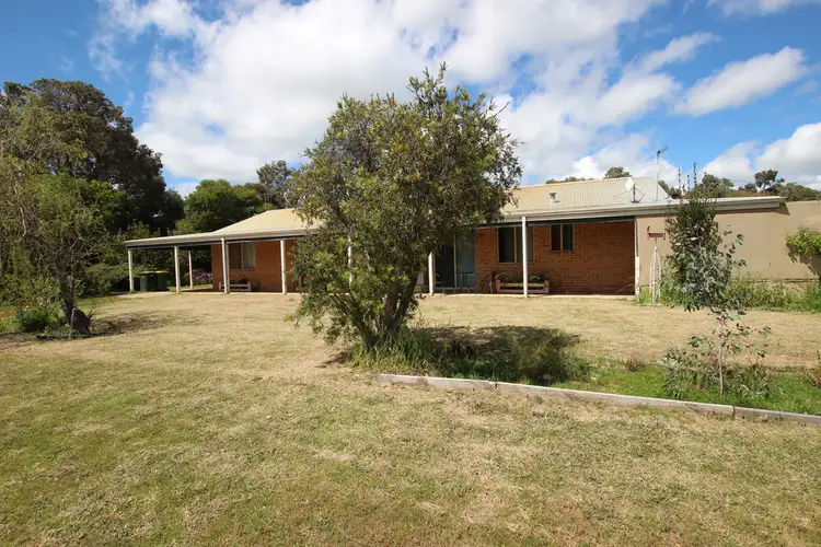 7 Berger St, Coolup WA 6214