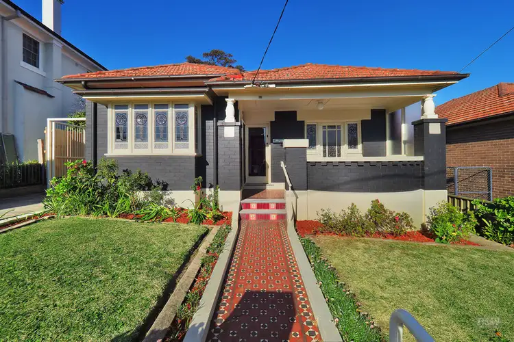 16 Hugh Avenue, Dulwich Hill NSW 2203