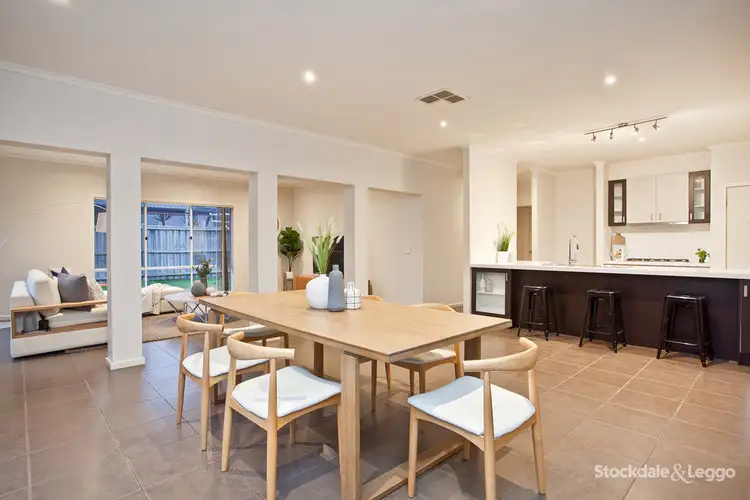 9 Rosyth Court, Deer Park VIC 3023