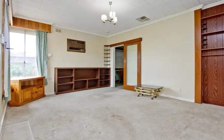 Second view of Homely house listing, 20 Aberdeen Crescent, Brahma Lodge SA 5109