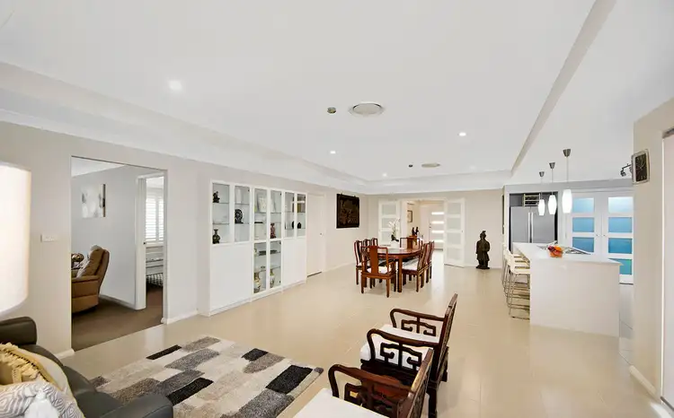Second view of Homely house listing, 12 Queenscliff Place, Mardi NSW 2259