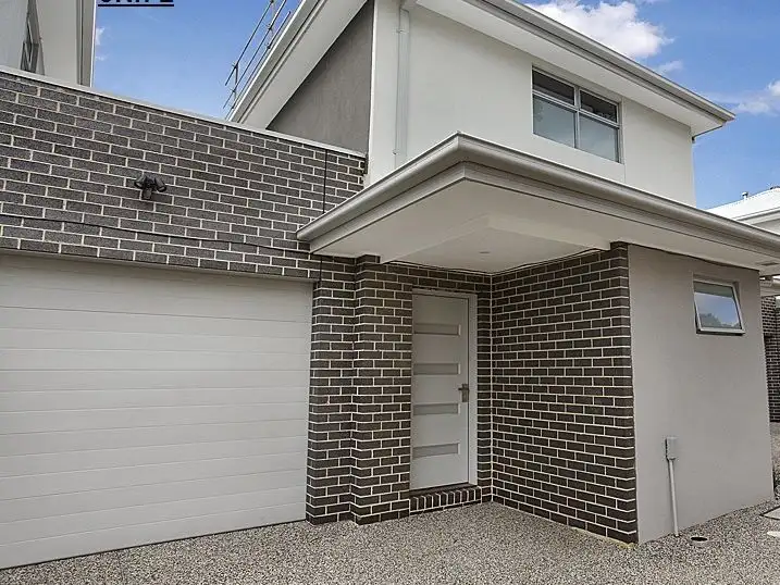 2/1 Joel Avenue, Altona North VIC 3025
