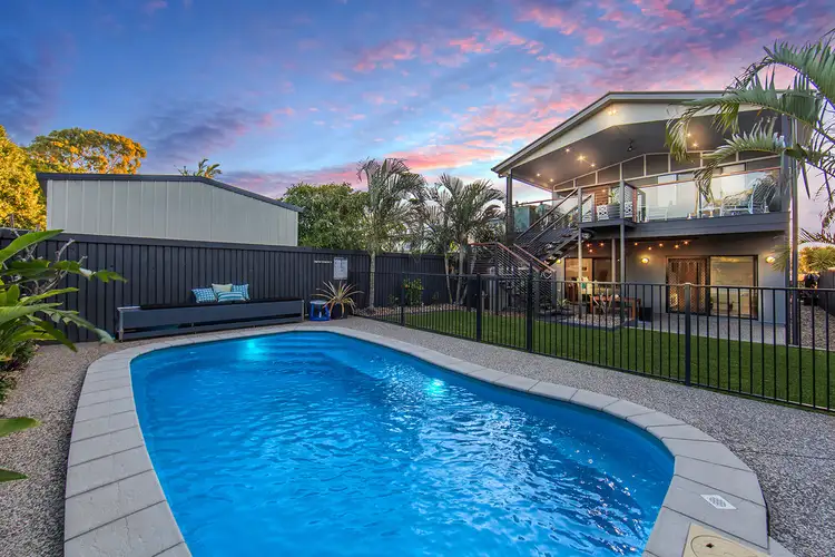 84 Seaville Ave, Scarborough QLD 4020
