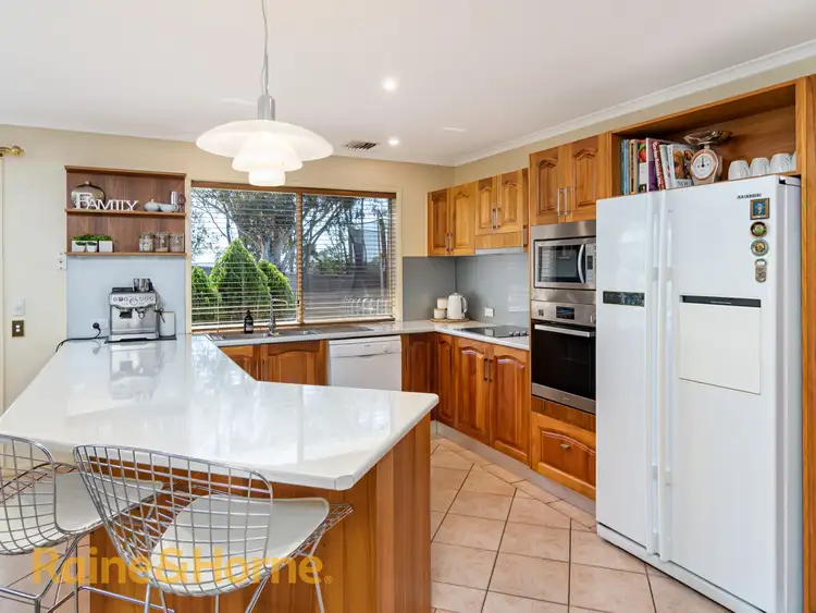 Fifth view of Homely house listing, 6 Keane Place, Kooringal NSW 2650