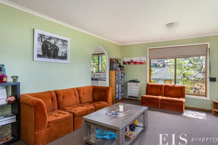 Third view of Homely unit listing, 2/11 Alroy Court, Rosetta TAS 7010