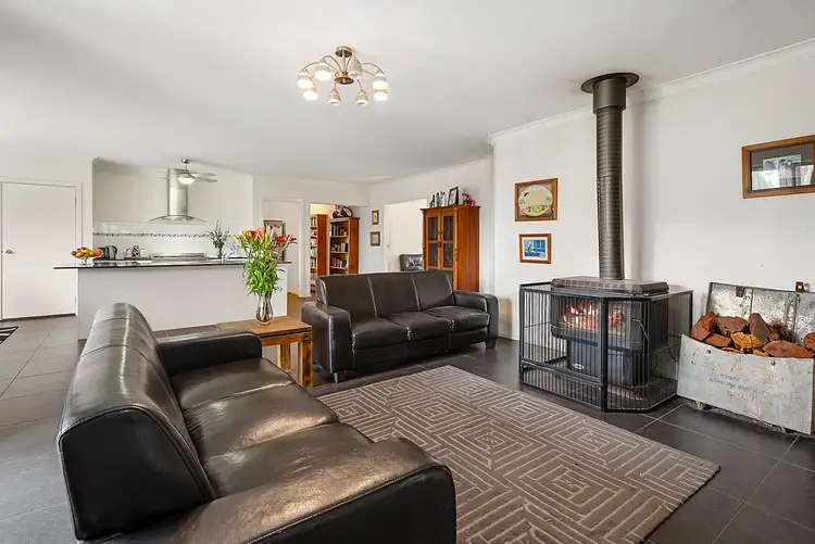 Second view of Homely house listing, 5 Leared Drive, Kyneton VIC 3444