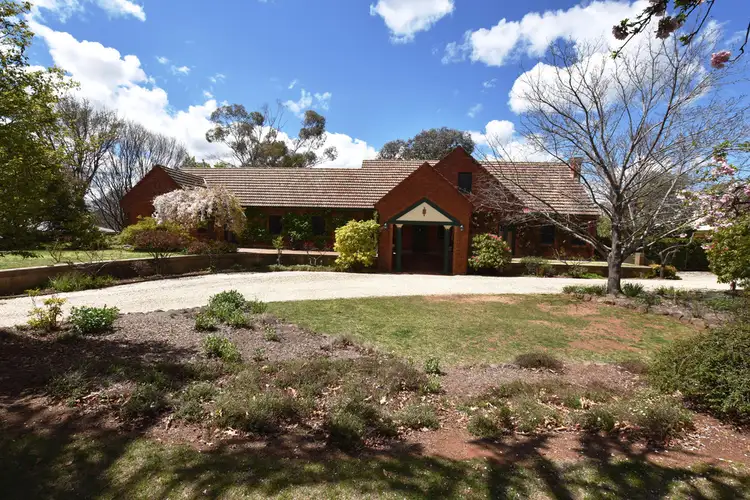 82 Molong Road, Orange NSW 2800