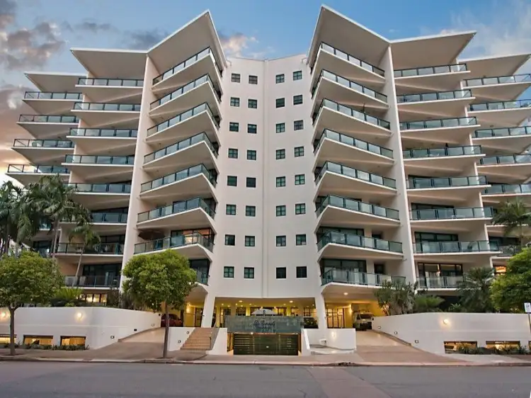8 Knuckey Street