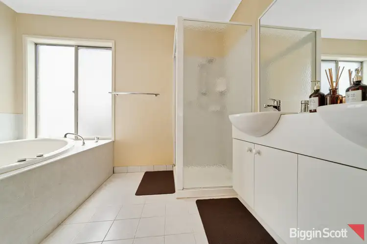 Seventh view of Homely house listing, 20 Carnaby Close, Hoppers Crossing VIC 3029