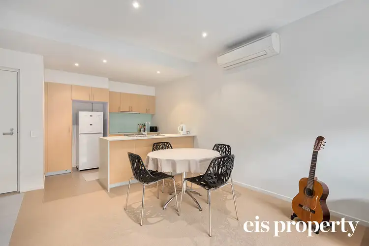 Sixth view of Homely apartment listing, 2/166 Bathurst Street, Hobart TAS 7000