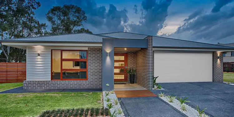 2 Glastonbury Rd, Southside QLD 4570