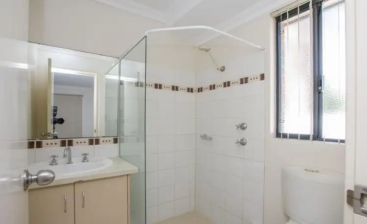 Fifth view of Homely unit listing, 4B Bright Street, Carey Park WA 6230