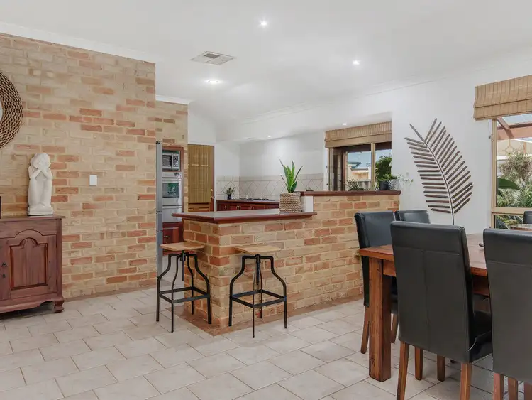 Fifth view of Homely house listing, 31 Fontainebleu Vista, Port Kennedy WA 6172