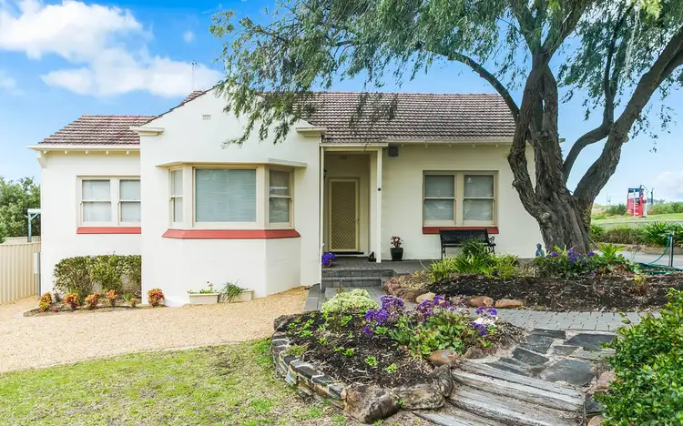 24 Brand Avenue, Victor Harbor SA 5211