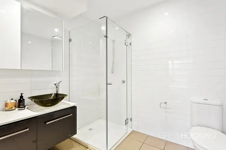 Fifth view of Homely apartment listing, 5/104 Barkly Street, St Kilda VIC 3182
