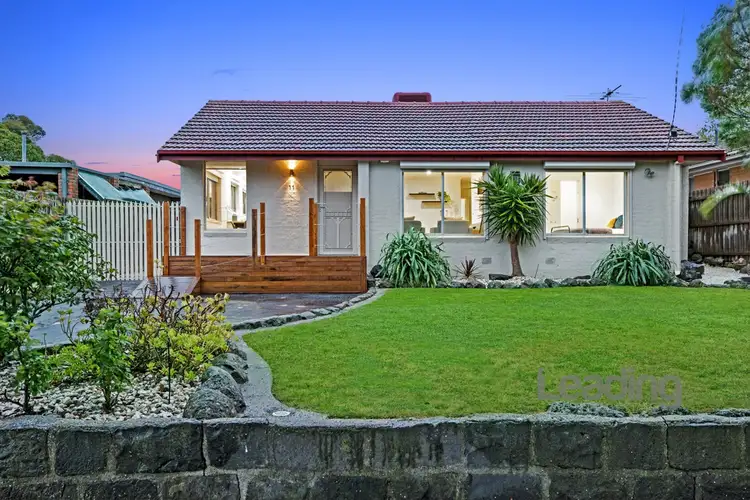 11 Dundas Avenue, Sunbury VIC 3429