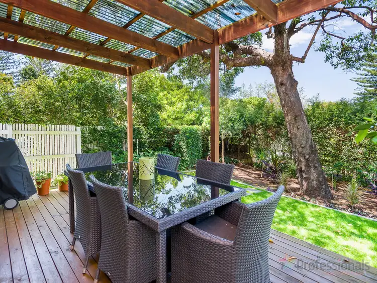 Sixth view of Homely townhouse listing, 1/323 Bayview Street, Hollywell QLD 4216
