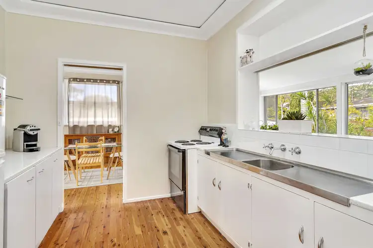 Fourth view of Homely house listing, 27 Calca Crescent, Forestville NSW 2087