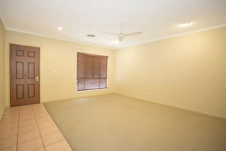 Seventh view of Homely house listing, 4 Hossack Court, Glenella QLD 4740